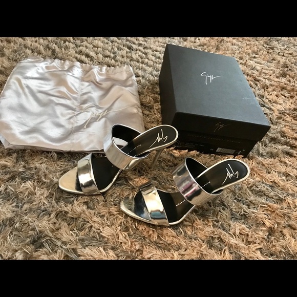 Giuseppe Zanotti Silver Heel Sandles - Picture 2 of 5
